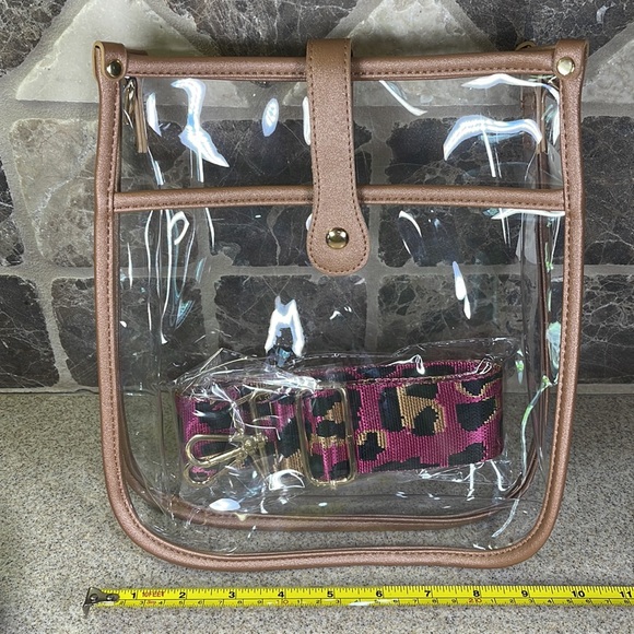 Clear PURSE with tan trim.  With colorful strap.  Great for Ball 🏈 🏀 ⚽️ games. - Picture 2 of 7